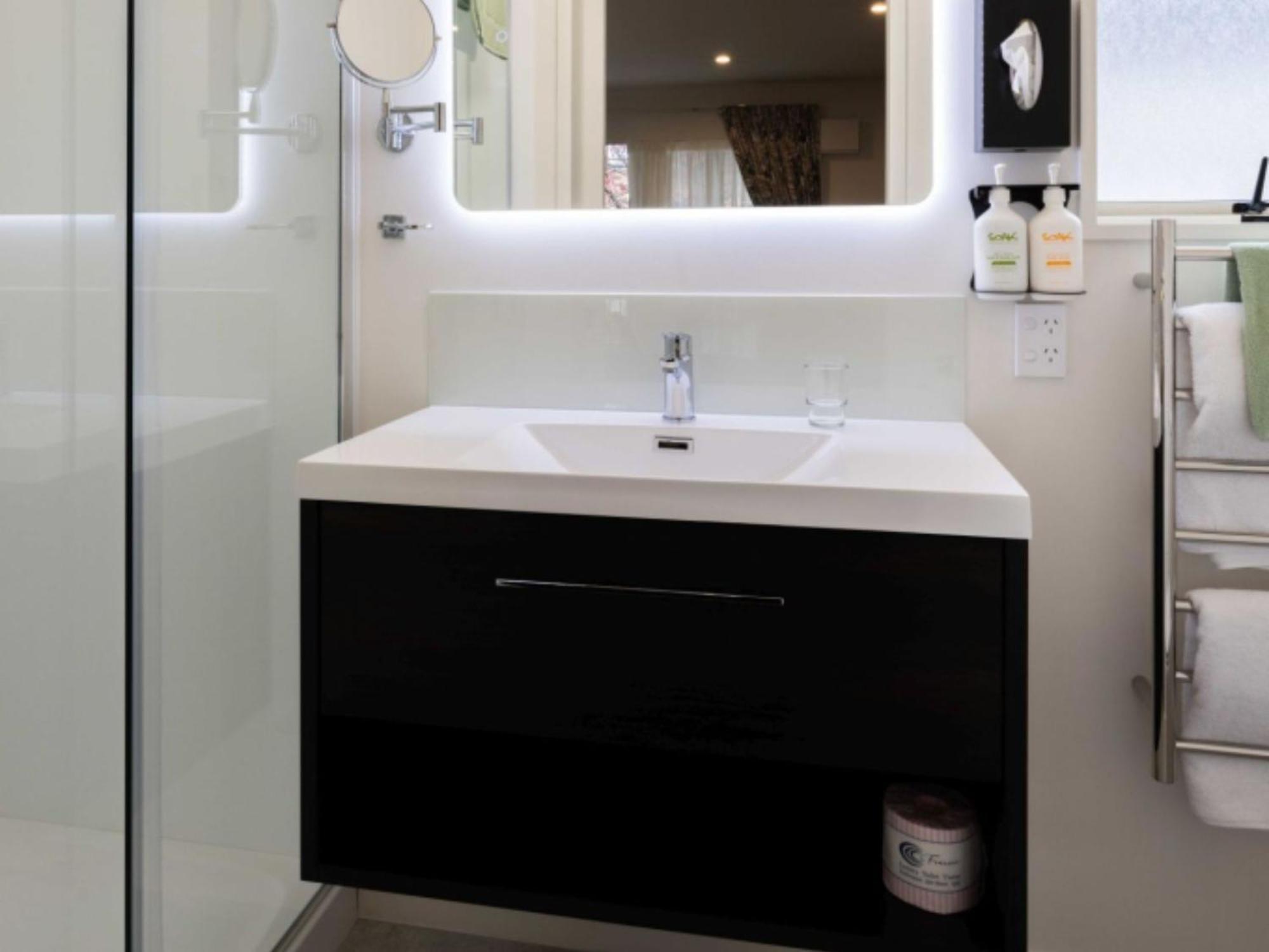 The Milano Christchurch Extérieur photo